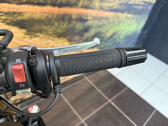 2025 Kawasaki Z900RS SE BLACK