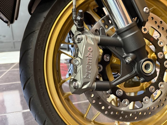 2025 Kawasaki Z900RS SE BLACK