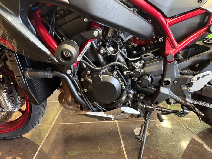 2023 Kawasaki Z H2 (ZR1000K) Grey