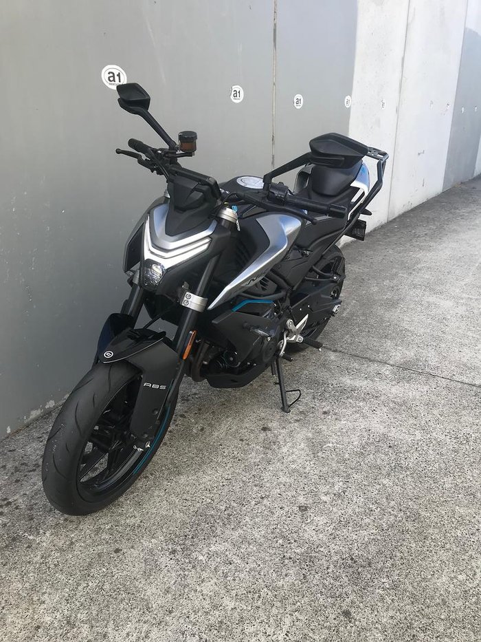 2024 CFMOTO 450NK