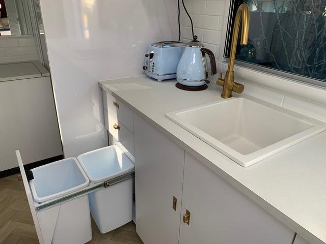 2025 Wonderland RV Amaroo 18'06