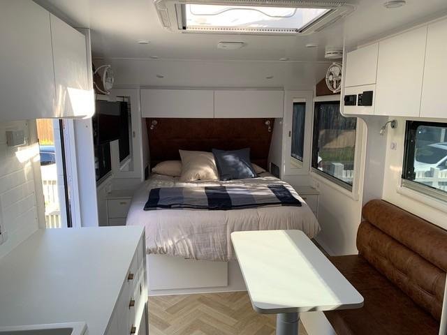 2025 Wonderland RV Amaroo 18'06