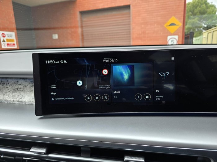 2025 Hyundai IONIQ 9 Calligraphy