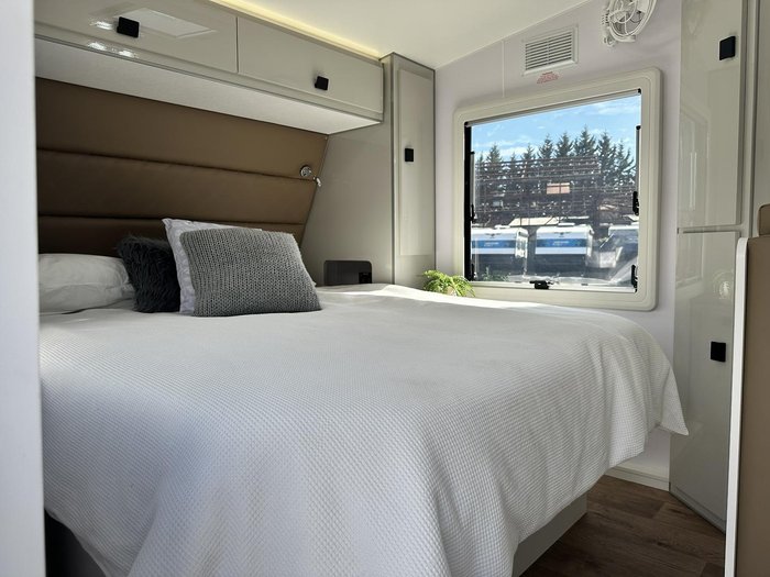 2025 JB Caravans Dirt Road Extreme 19'6 Fd