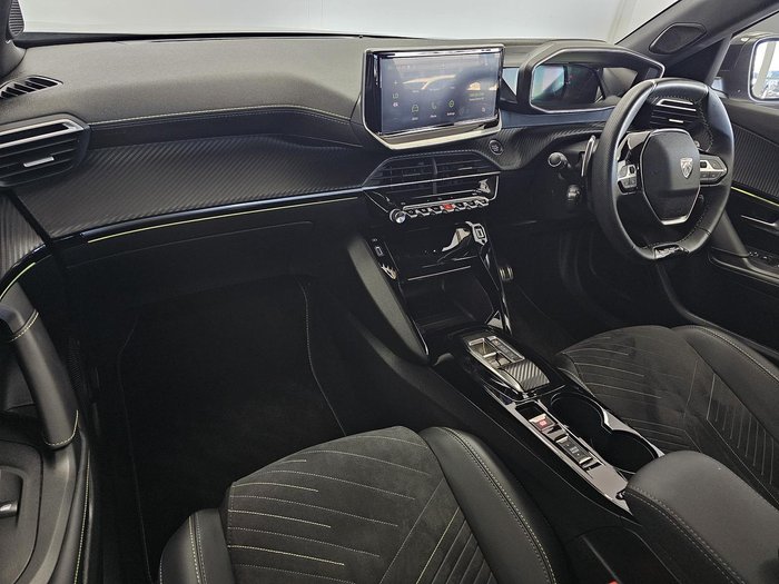 2023 Peugeot 2008 GT