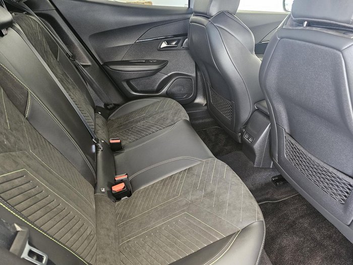 2023 Peugeot 2008 GT