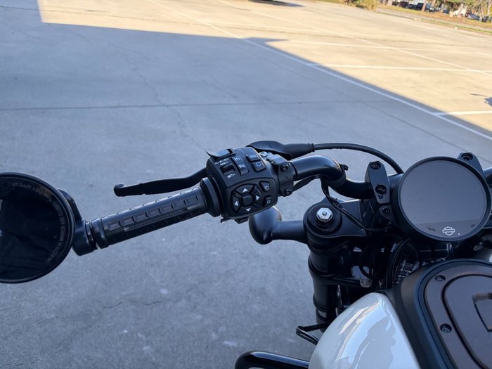 2022 HARLEY-DAVIDSON RH1250S SPORTSTER S white