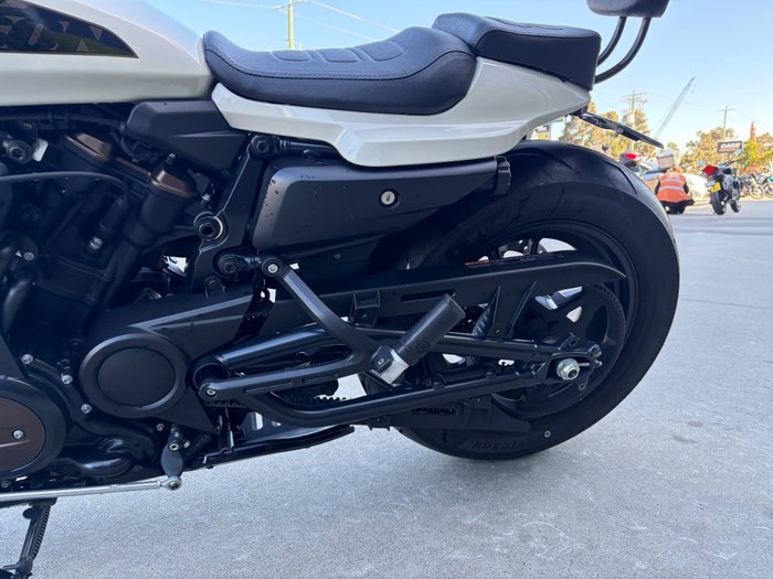 2022 HARLEY-DAVIDSON RH1250S SPORTSTER S white