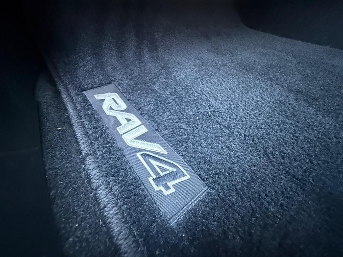 2024 Toyota RAV4 GX