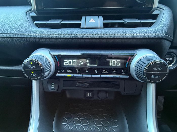 2024 Toyota RAV4 GX