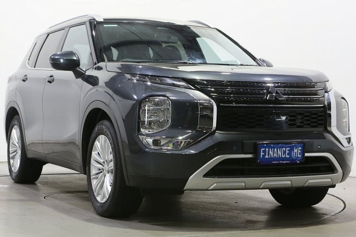 2024 Mitsubishi Outlander LS