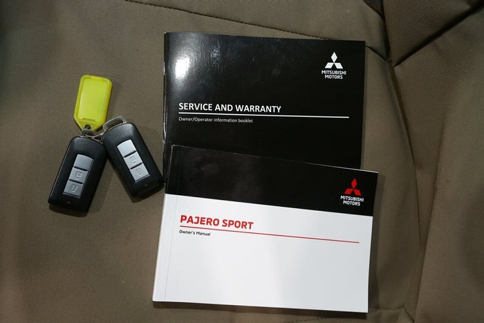 2021 Mitsubishi Pajero Sport GLX