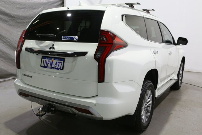 2021 Mitsubishi Pajero Sport GLX