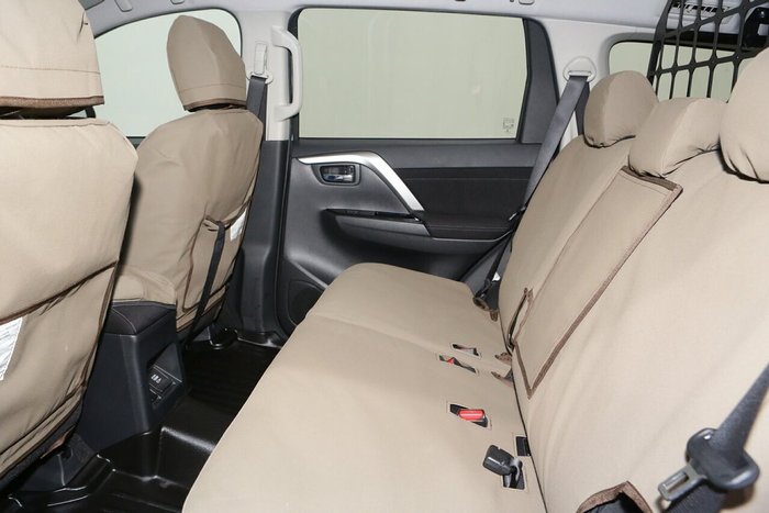 2021 Mitsubishi Pajero Sport GLX