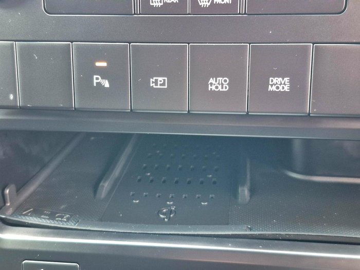 2022 Hyundai STARIA LOAD