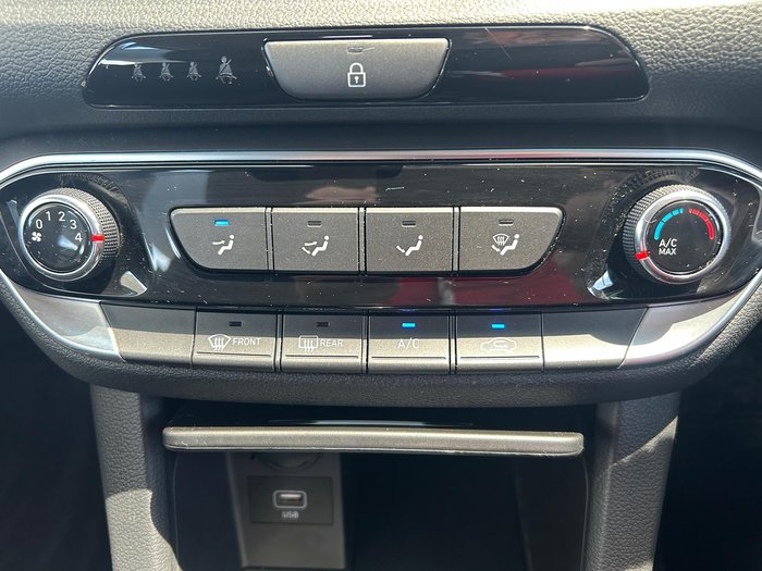 2023 Hyundai i30 PD.V4 MY23 Atlas White