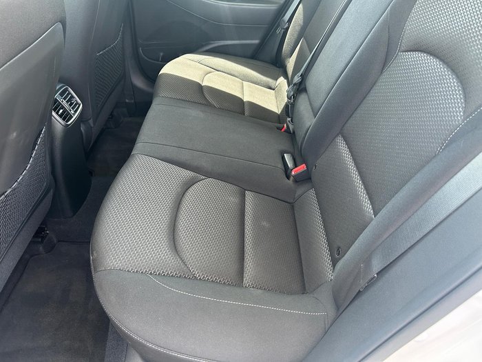 2023 Hyundai i30 PD.V4 MY23 Atlas White
