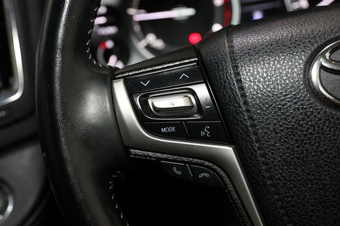 2019 Toyota Landcruiser VX