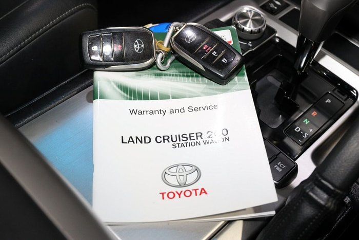 2019 Toyota Landcruiser VX