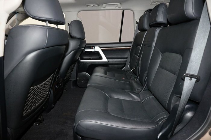 2019 Toyota Landcruiser VX