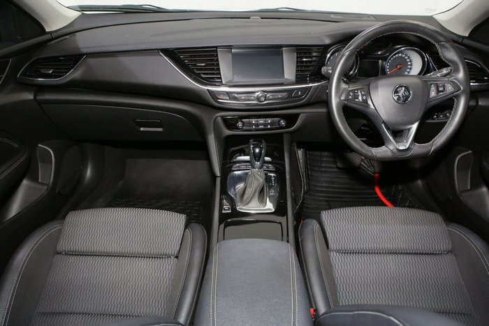 2019 Holden Commodore RS