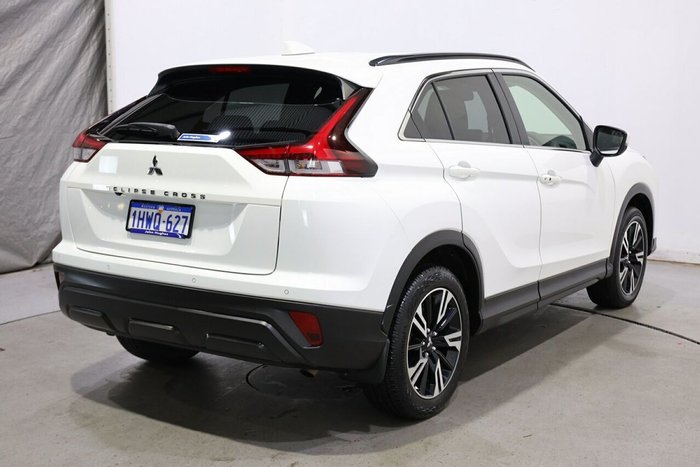 2023 Mitsubishi Eclipse Cross LS