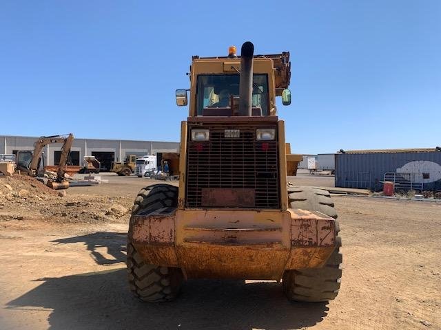 2000 CASE 621J Wheel Loader