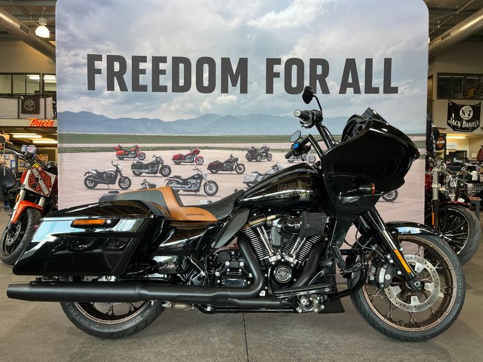 2022 Harley-davidson FLTRXST ROAD GLIDE SPL ST 117 Black