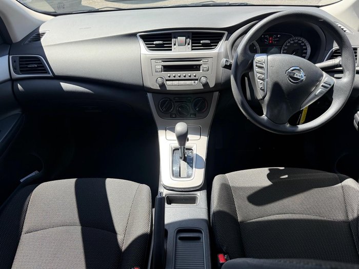 2016 Nissan Pulsar ST