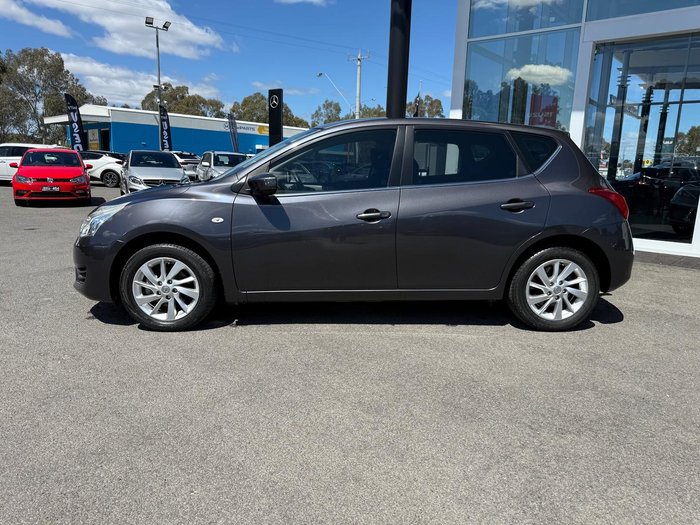 2016 Nissan Pulsar ST