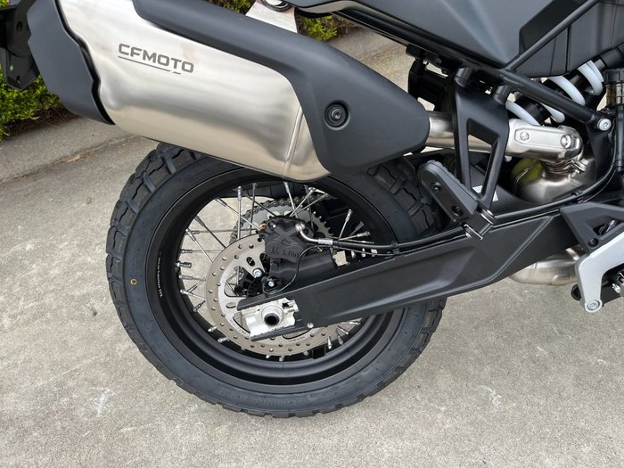 2025 CFMOTO MT-X