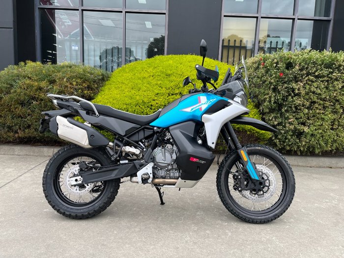 2025 CFMOTO MT-X
