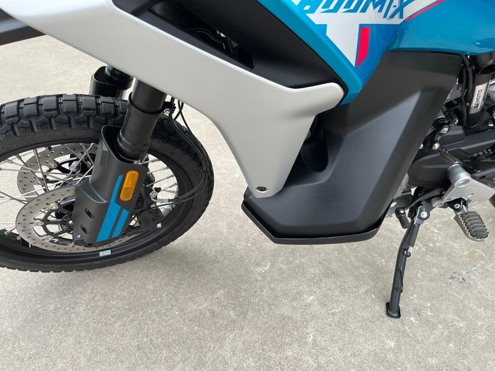 2025 CFMOTO MT-X