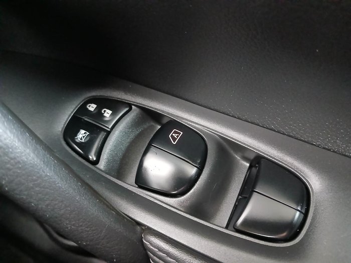 2019 Nissan X-TRAIL ST