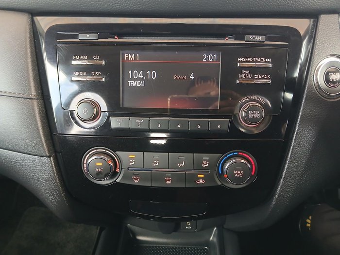 2019 Nissan X-TRAIL ST