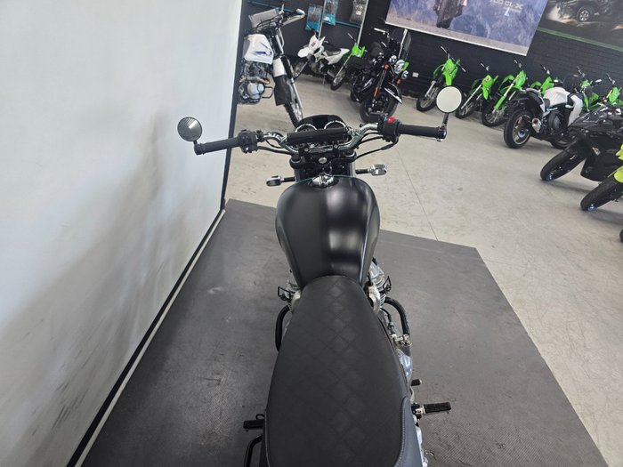 2022 ROYAL ENFIELD (SEE ALSO ENFIEL INTERCEPTOR 650 E5 CLASSIC Black