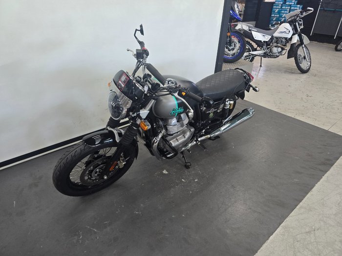 2022 ROYAL ENFIELD (SEE ALSO ENFIEL INTERCEPTOR 650 E5 CLASSIC Black