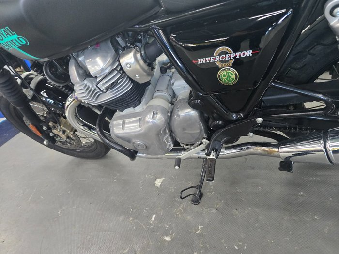 2022 ROYAL ENFIELD (SEE ALSO ENFIEL INTERCEPTOR 650 E5 CLASSIC Black
