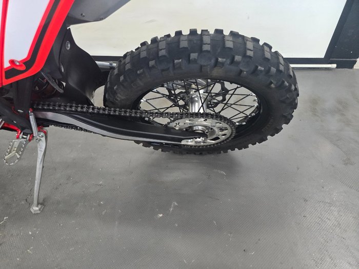 2023 BETA RR 350 4T EFI Red