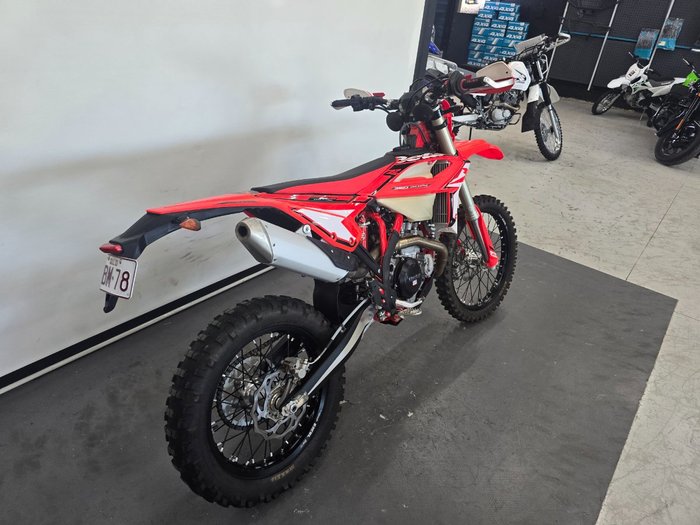 2023 BETA RR 350 4T EFI Red