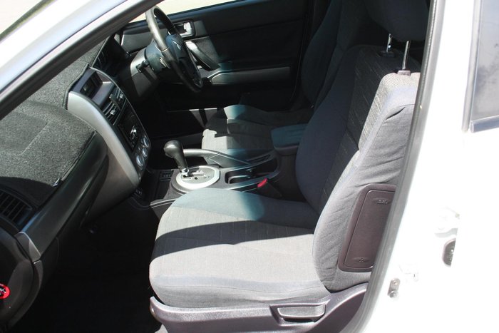 2006 Mitsubishi 380 ES DB Series 2 Mawson White