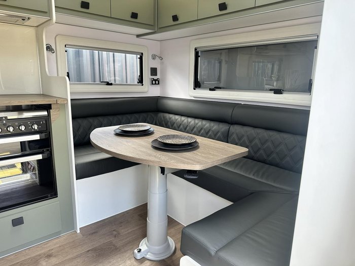 2025 JB Caravans Dirt Road Xtreme 22'6 Rear Club