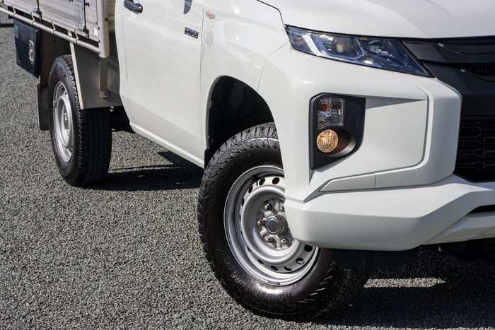 2019 Mitsubishi Triton GLX