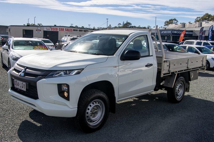 2019 Mitsubishi Triton GLX