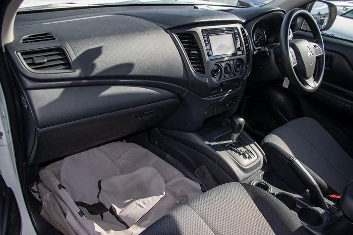 2019 Mitsubishi Triton GLX