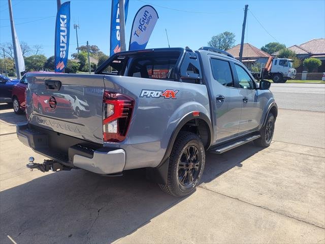 2025 NISSAN D23 PRO- NAVARA 4X4 2.3 DSL AUTO DC P4X STEALTH GREY