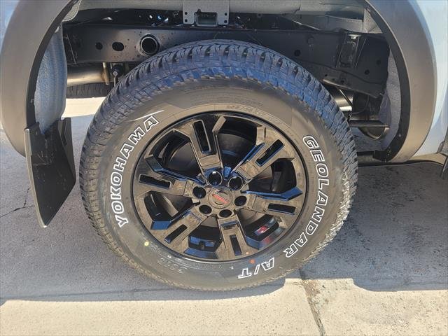 2025 NISSAN D23 PRO- NAVARA 4X4 2.3 DSL AUTO DC P4X STEALTH GREY