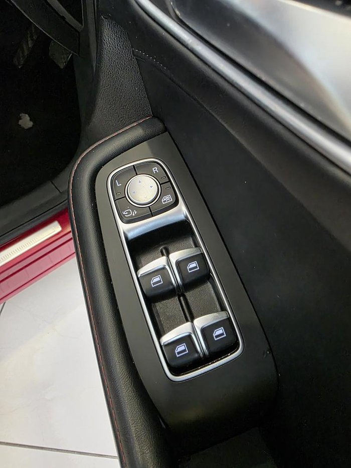 2020 MG HS Vibe SAS23 MY20 Phantom Red