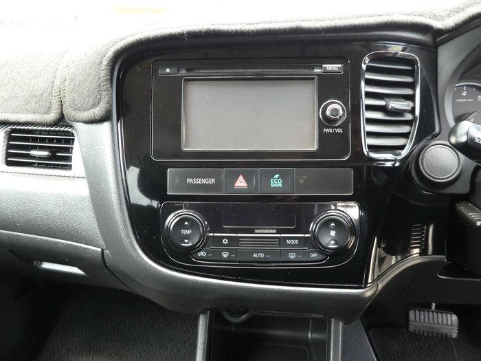 2016 Mitsubishi Outlander LS