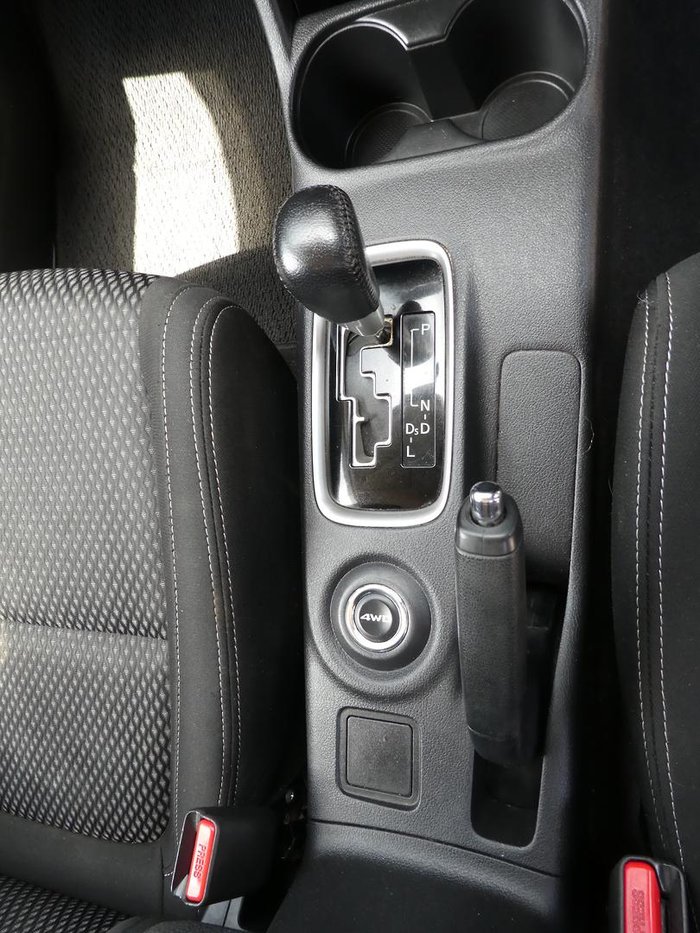 2016 Mitsubishi Outlander LS